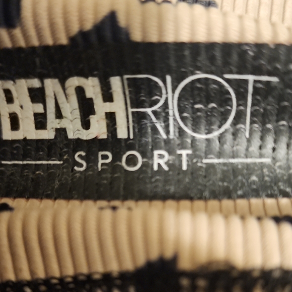 Beach Riot Ayla Legging In Taupe and Black Leopard Print Leggings - Picture 4 of 5